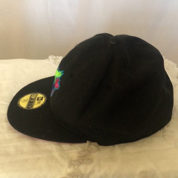 NEW ERA black fitted Toronto Blue Jays baseball cap. Size 7 3/8. - Picture 7 of 14